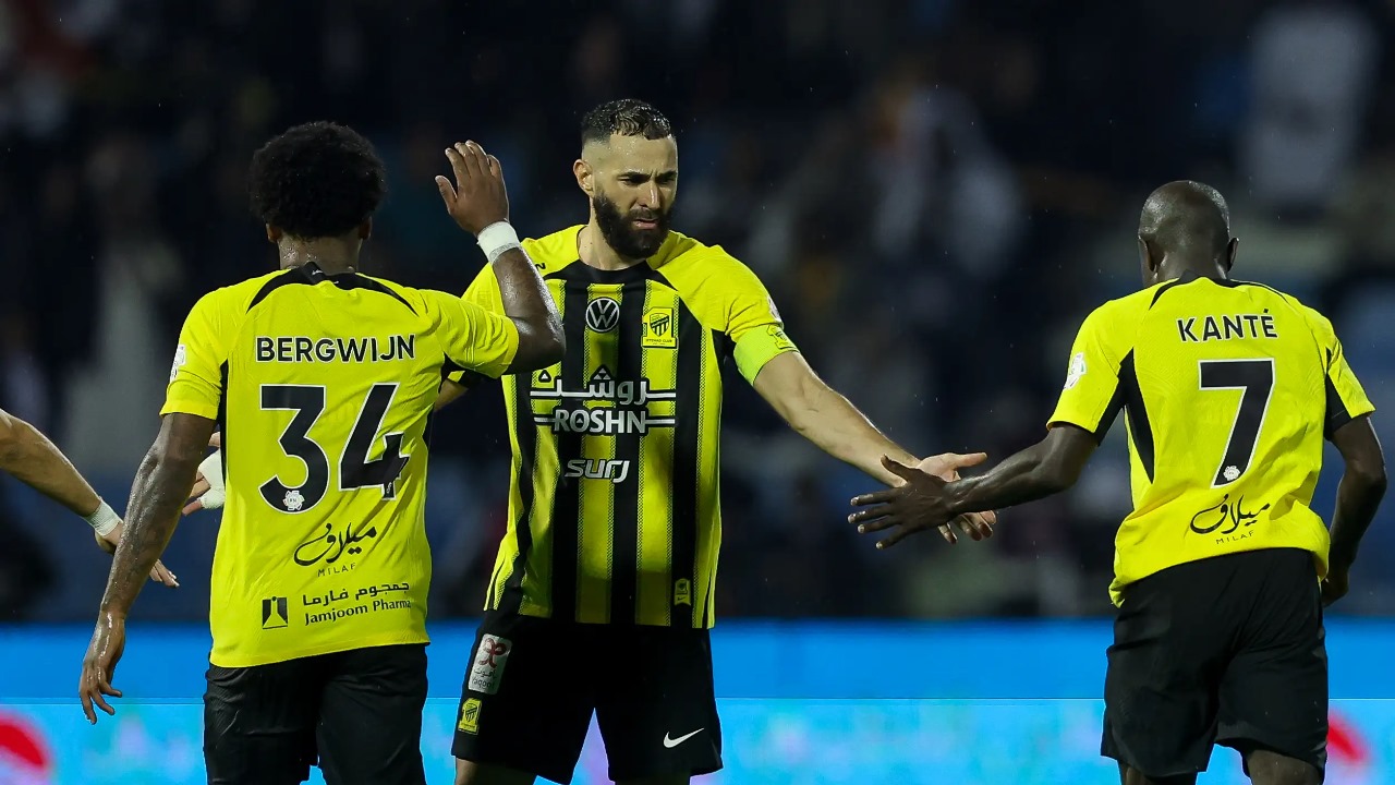 مفاوضات الهلال مع محترف الاتحاد تشتعل: تفاصيل جديدة حول صفقة الموسم