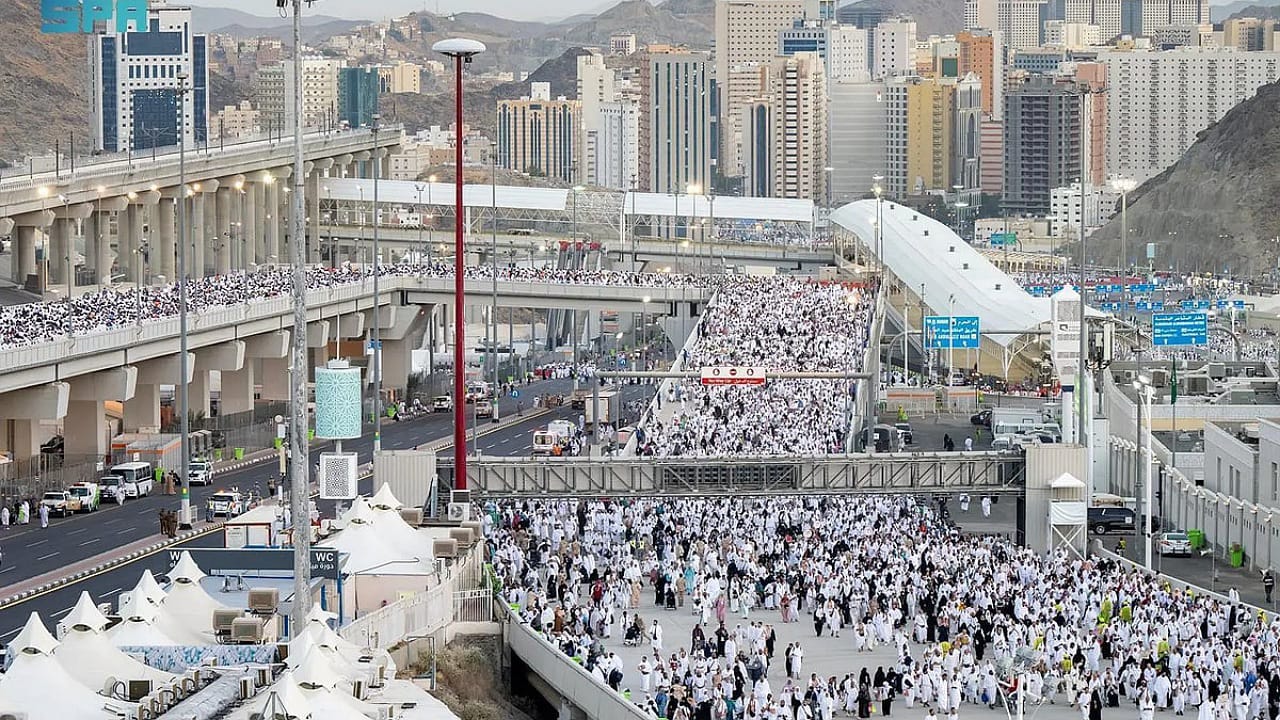 الصحة توضح: حالات إعياء بسيطة بين الحجاج بسبب ارتفاع درجات الحرارة