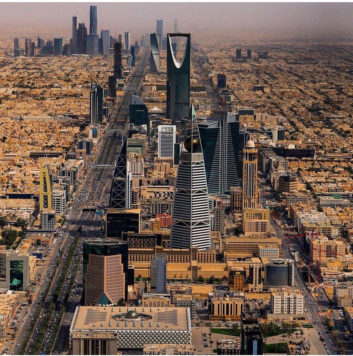 طقس اليوم: الأرصاد تحذر من ارتفاع شديد للحرارة في الشرقية والرياض